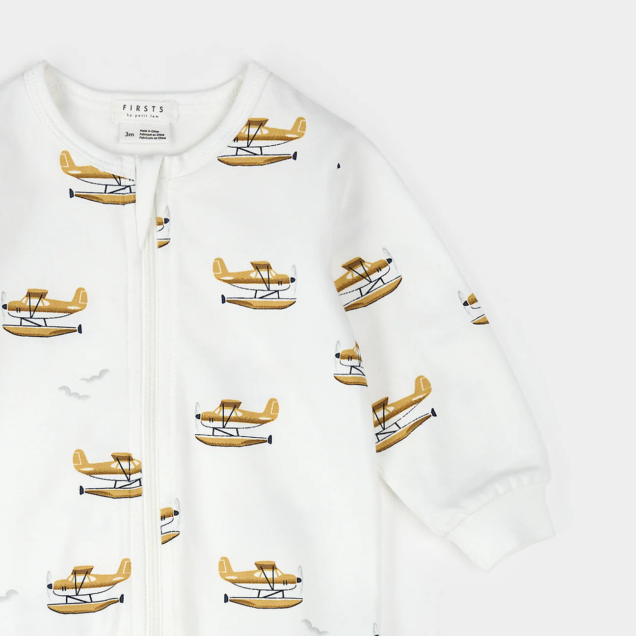 Seaplane on Off-White Sleeper