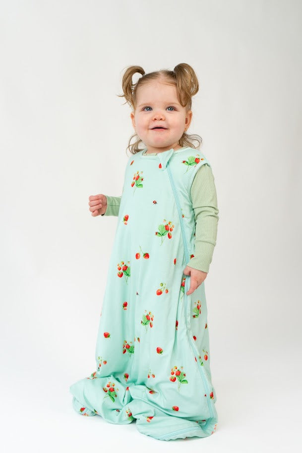 0.5 TOG Bamboo Sleep Bag- Strawberry Garden