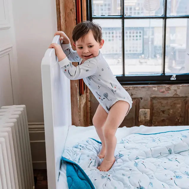 Organic Cotton Long Sleeve Onesie- Snowy Snuggles