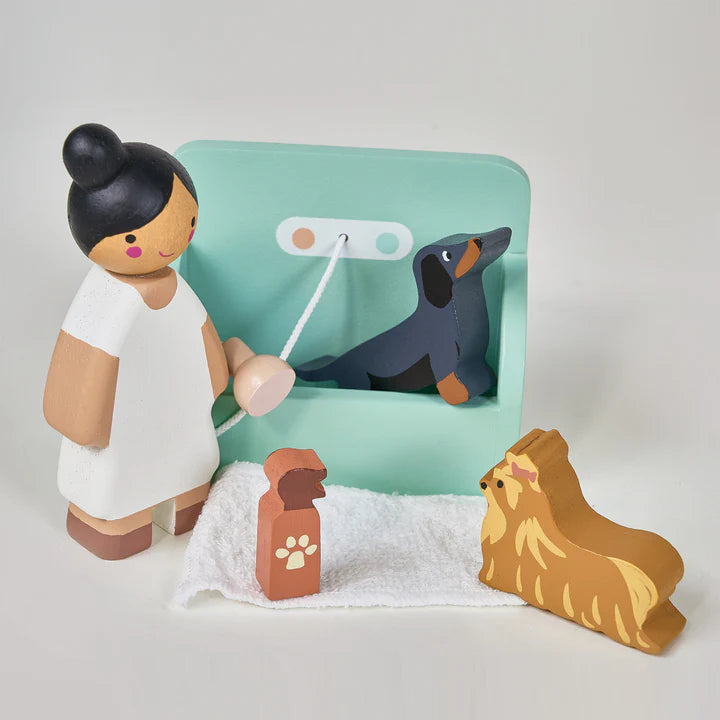 Waggy Tails Wooden Dog Salon