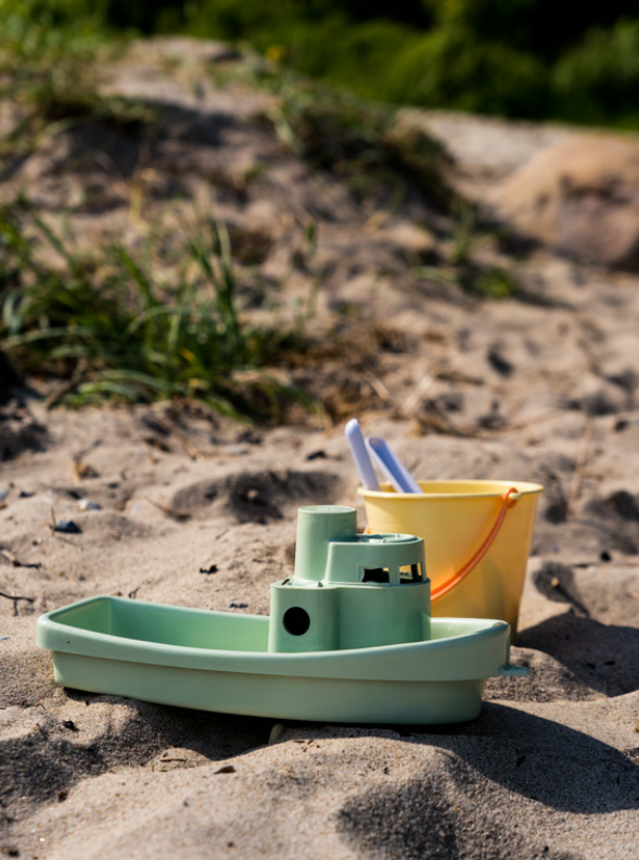 Pastels 4pc. Boat and Bucket Set