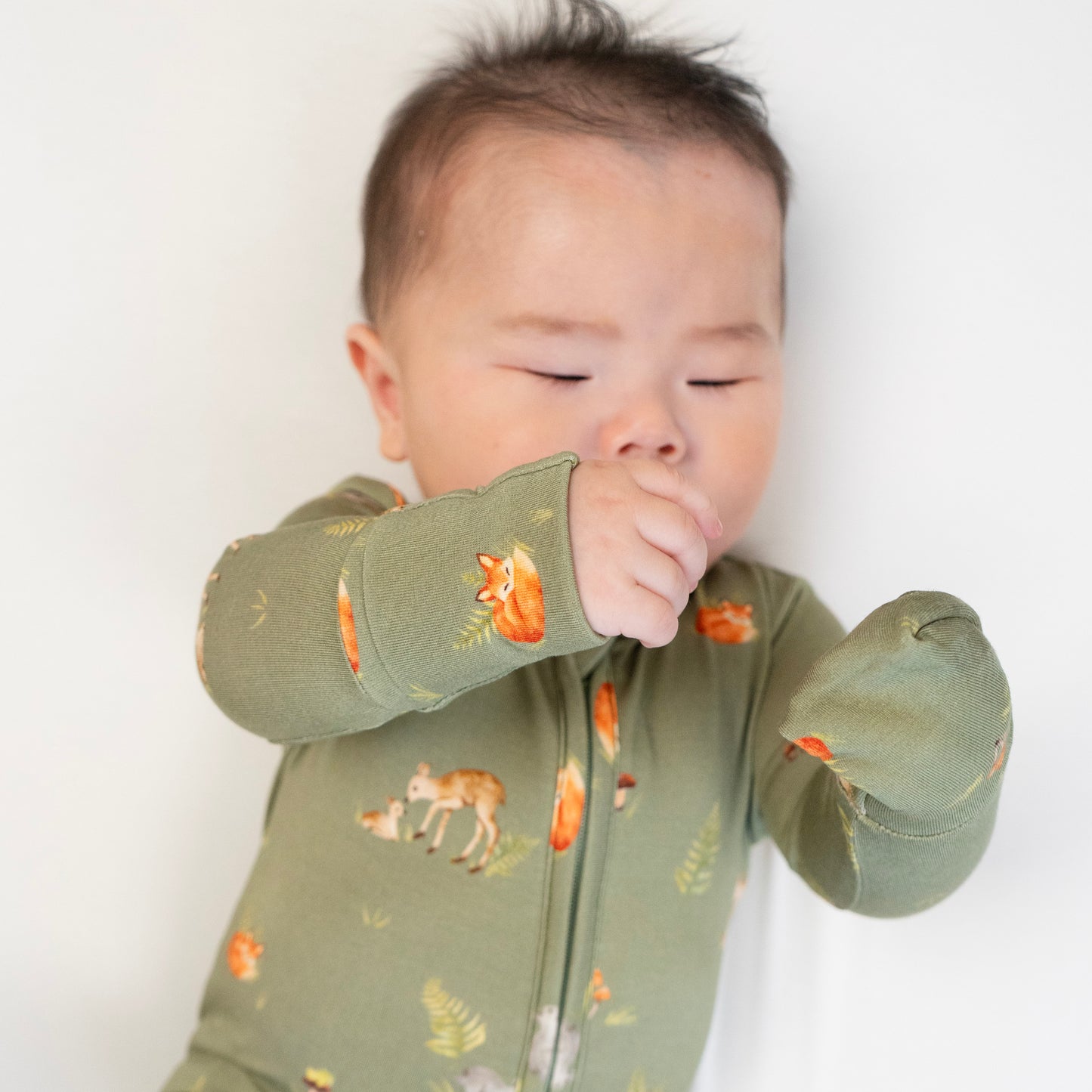 Bamboo Footed Zipper Sleeper- Forest Friends