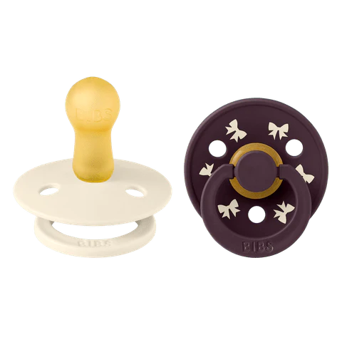 Colour Round Pacifier 2pk.- Holiday Bow Ivory/Plum