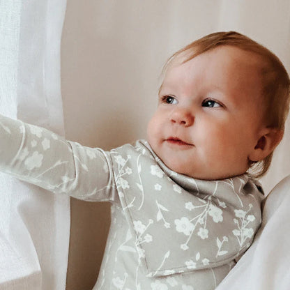 Bamboo Bandana Bib- Magnolia