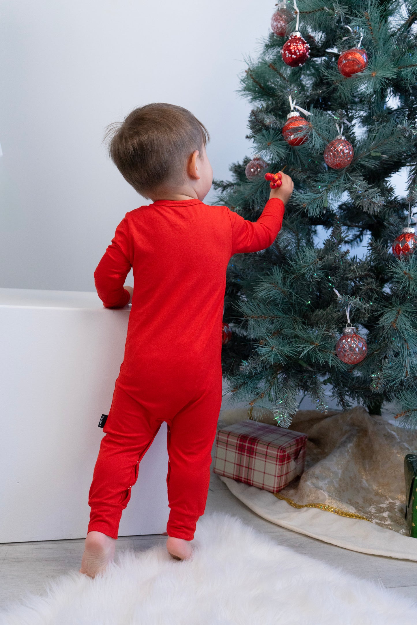 Bamboo Long Sleeve Pocket Romper- Santa Red
