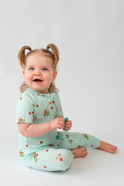 Short Sleeves Bamboo Zipper Romper- Strawberry Garden