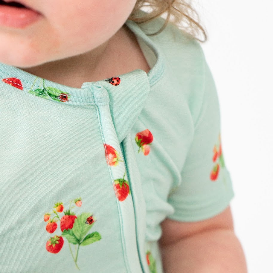 Short Sleeves Bamboo Zipper Romper- Strawberry Garden