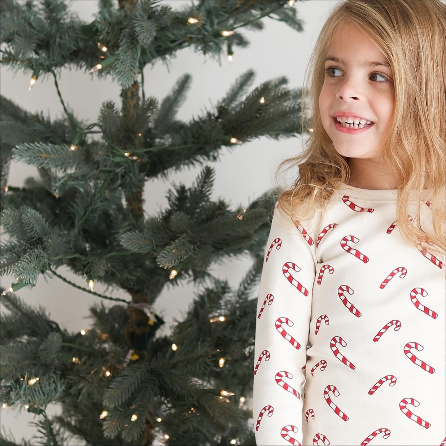 Organic Kids Long Sleeve Pajamas- Candy Canes