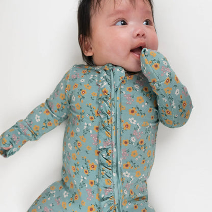 Bamboo Footed Ruffle Zipper Sleeper- Vintage Garden