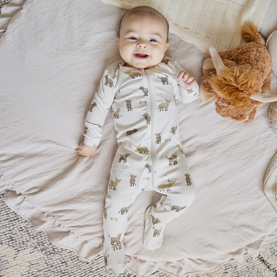 Highland Cow on Crème Cotton Modal Sleeper