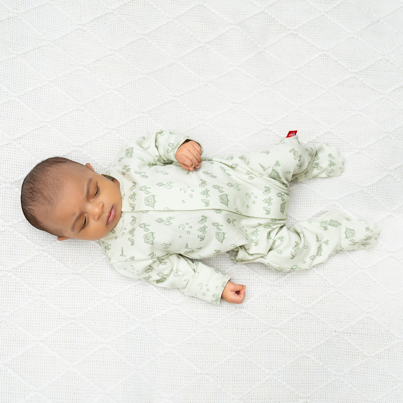 Magnetic Organic Cotton Footie- Base Camp Buddies