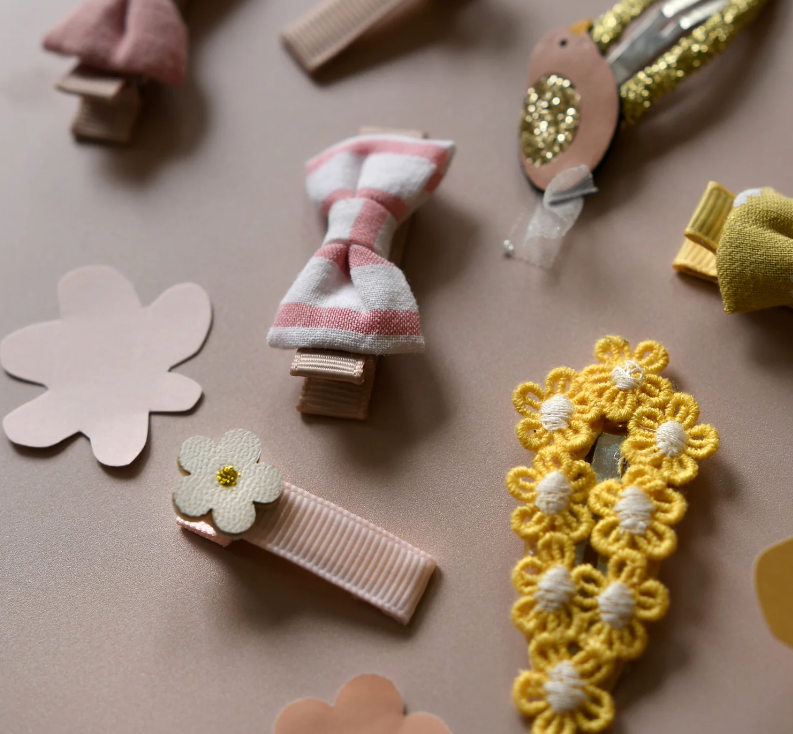 Crochet Flower Clips